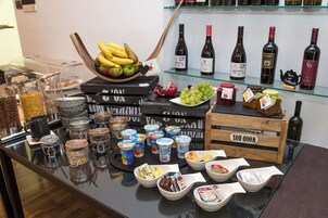 包含每日欧式早餐