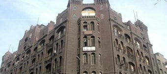 Alexander Hotel
