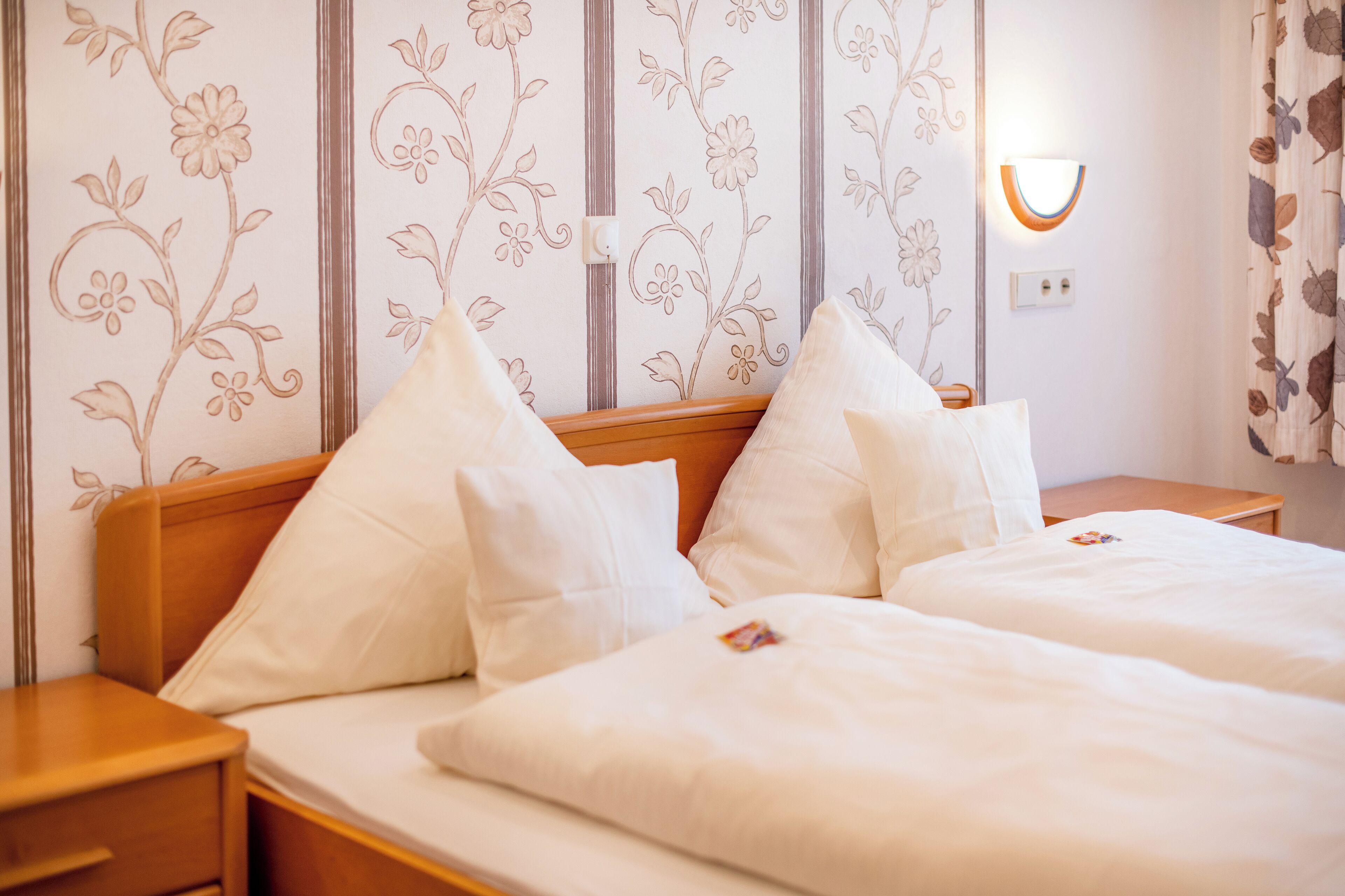 comfort apartment, 1 bedroom, balcony | hypo-allergenic bedding, free minibar, in-room safe