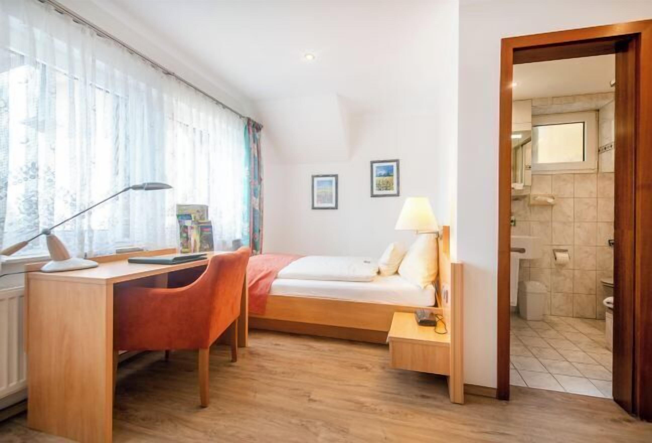 Hypo-allergenic bedding, free minibar, in-room safe