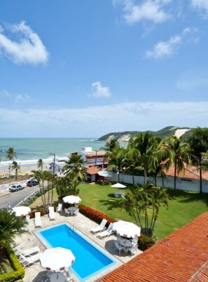 Outdoor pool, open 8:30 AM to 10 PM, sun loungers - Lumar Hotel Ponta Negra (Natal)