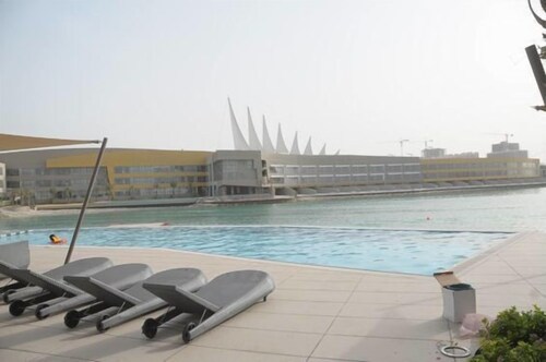 Dragon Beach Hotel