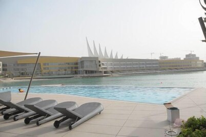 Dragon Beach Hotel