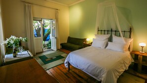 Unclassified image, 4 of 55, button - The Fritz Hotel (Cape Town)