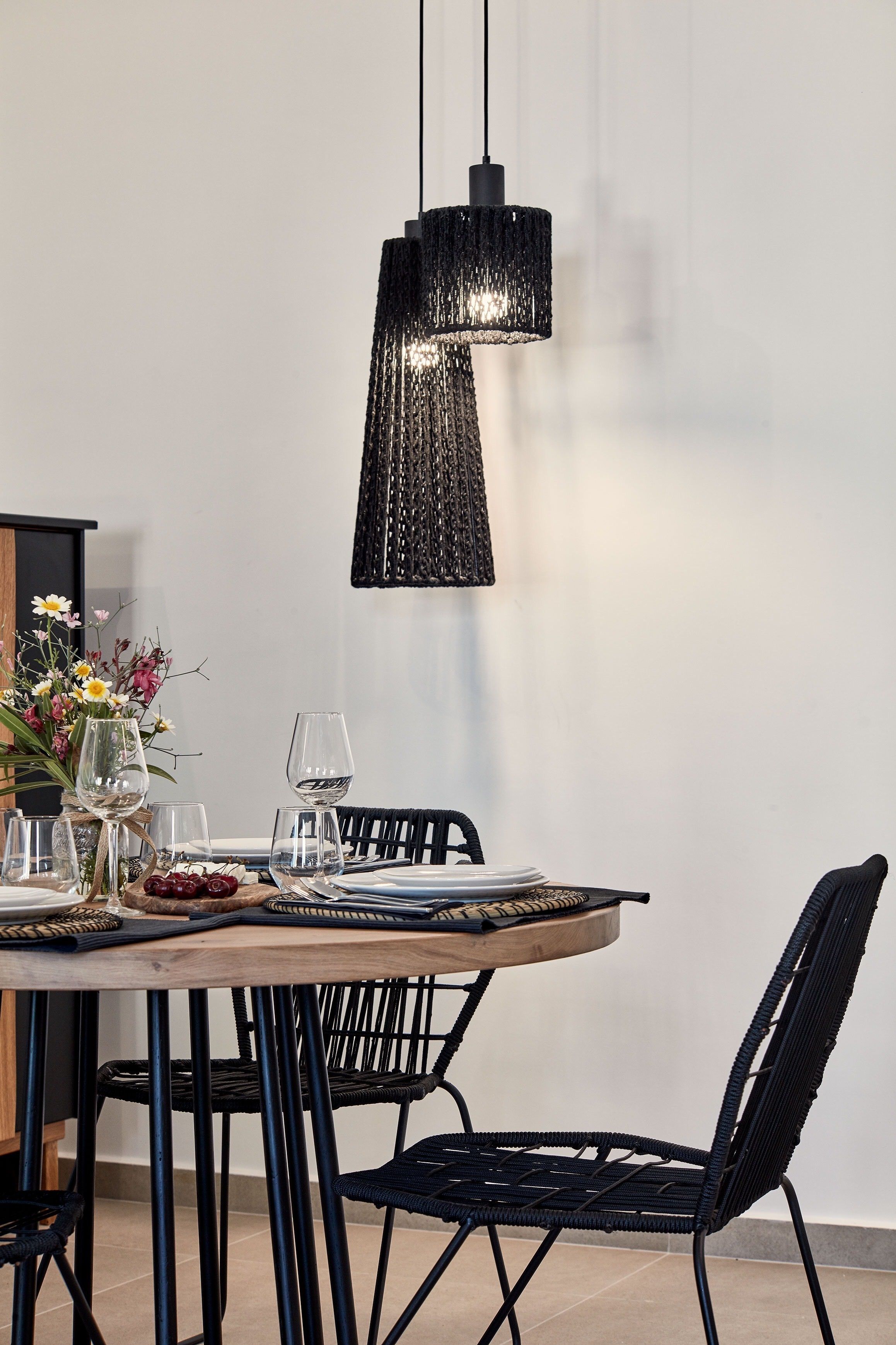 executive suite, hot tub | select comfort beds, in-room safe, blackout curtains, soundproofing