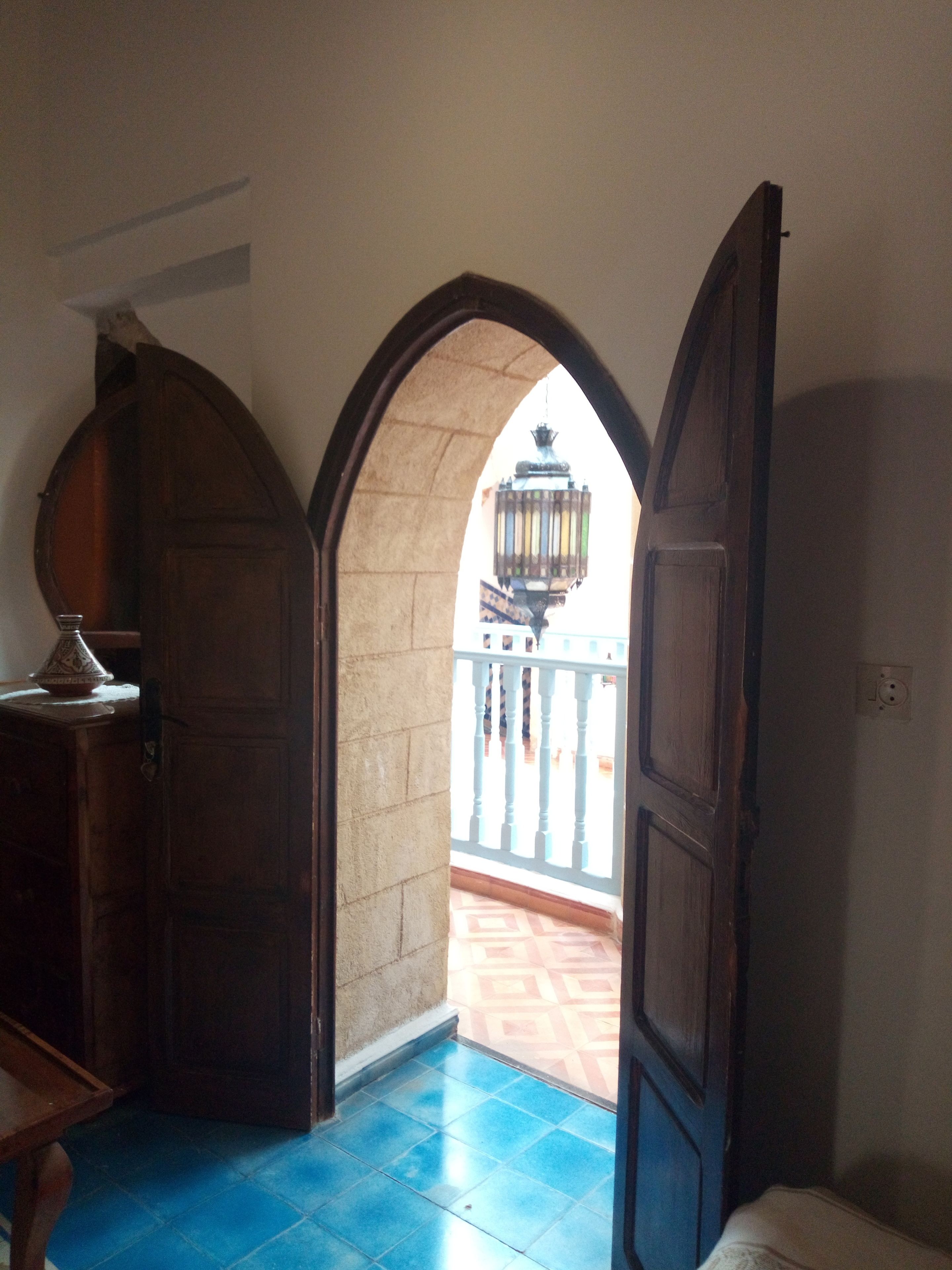 Chambre Double | Draps en coton égyptien, surmatelas, décoration personnalisée