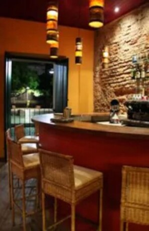 Bar (en la propiedad)