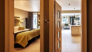 Room - The Chester Residence (Edinburgh)