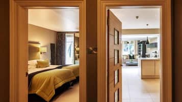 Egyptian cotton sheets, premium bedding, pillowtop beds, in-room safe