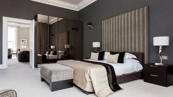 Egyptian cotton sheets, premium bedding, pillowtop beds, in-room safe