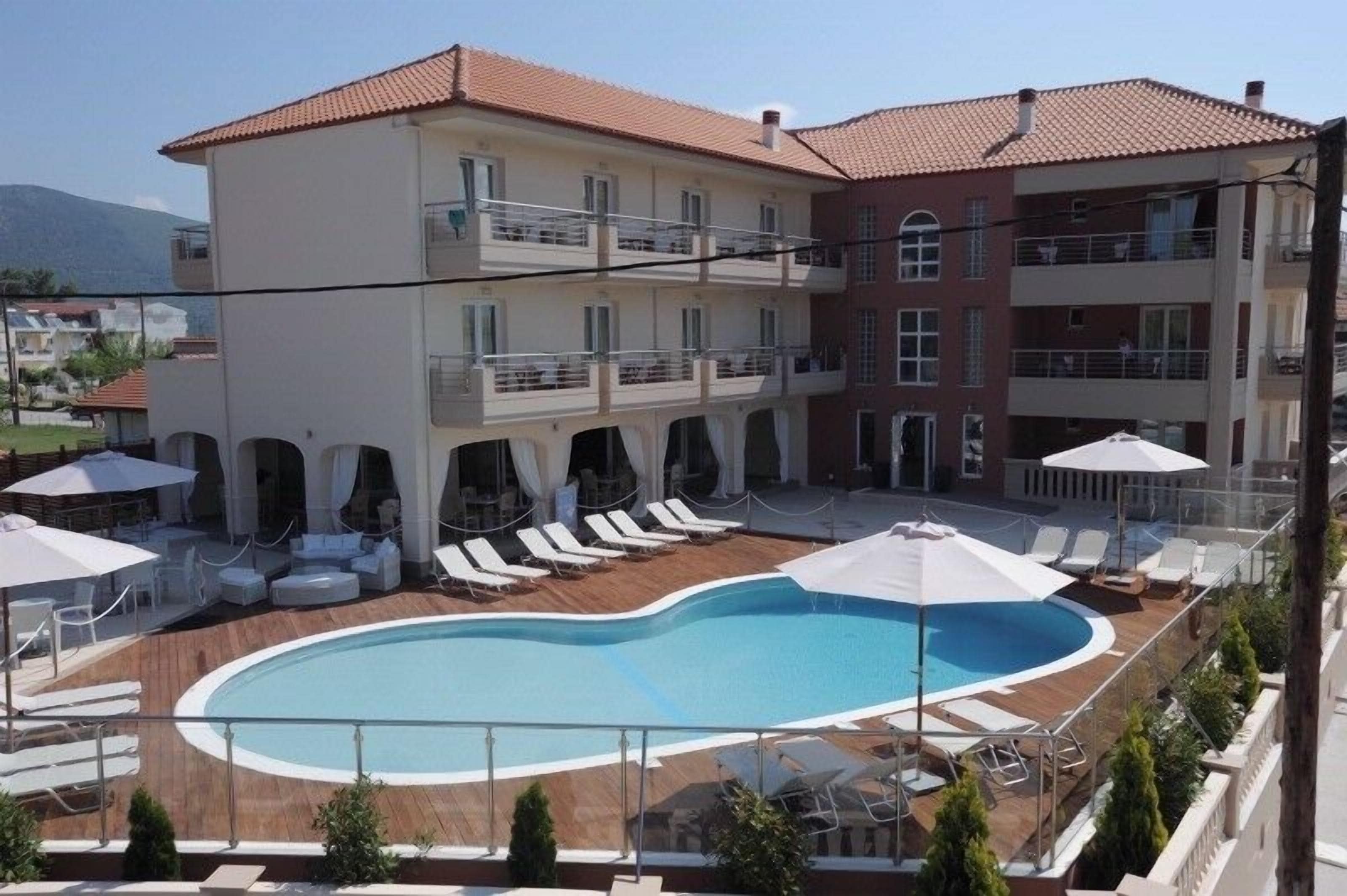 Outdoor pool, pool umbrellas, pool loungers