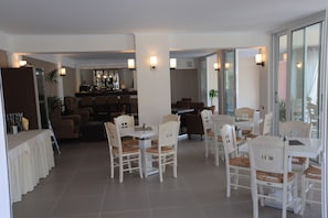 Immagine non classificata, 5 di 53, pulsante