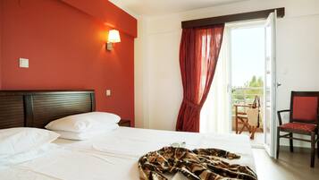 Rollaway beds, free WiFi