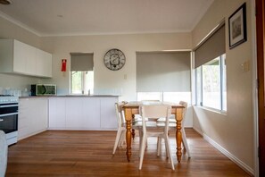 Chalet, 3 Bedrooms (Duplex) | Private kitchen | Fridge, microwave, stovetop, coffee/tea maker - Yallingup Forest Resort (Naturaliste)