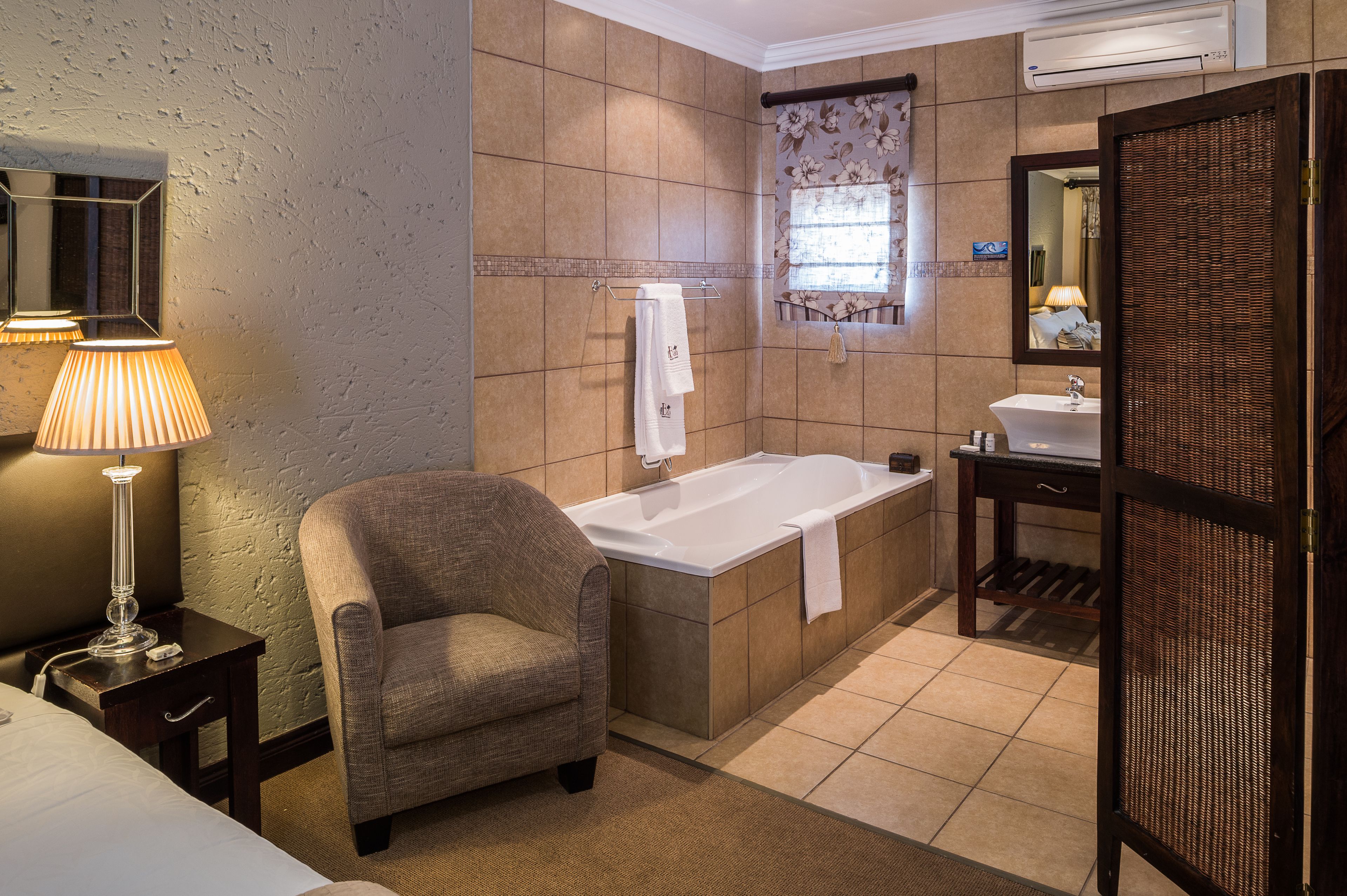 superior room | bathroom | free toiletries, hair dryer, towels, soap
