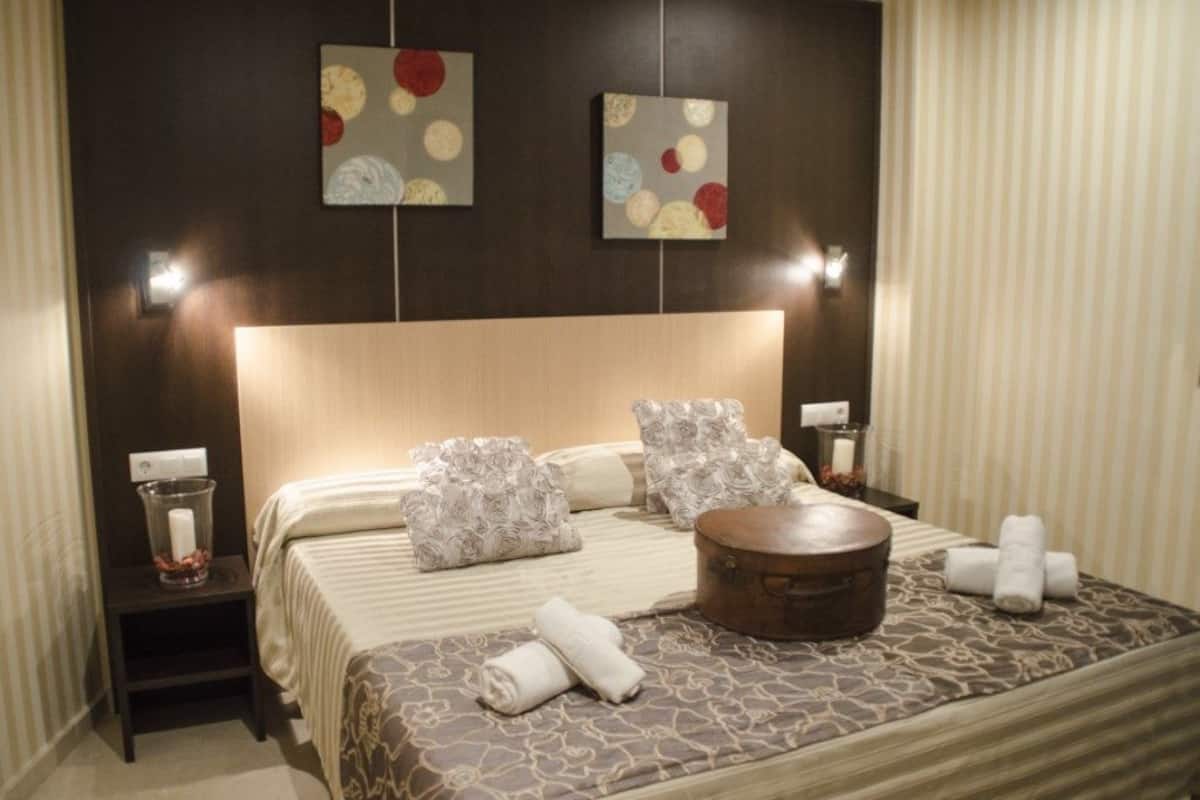 In-room safe, free WiFi