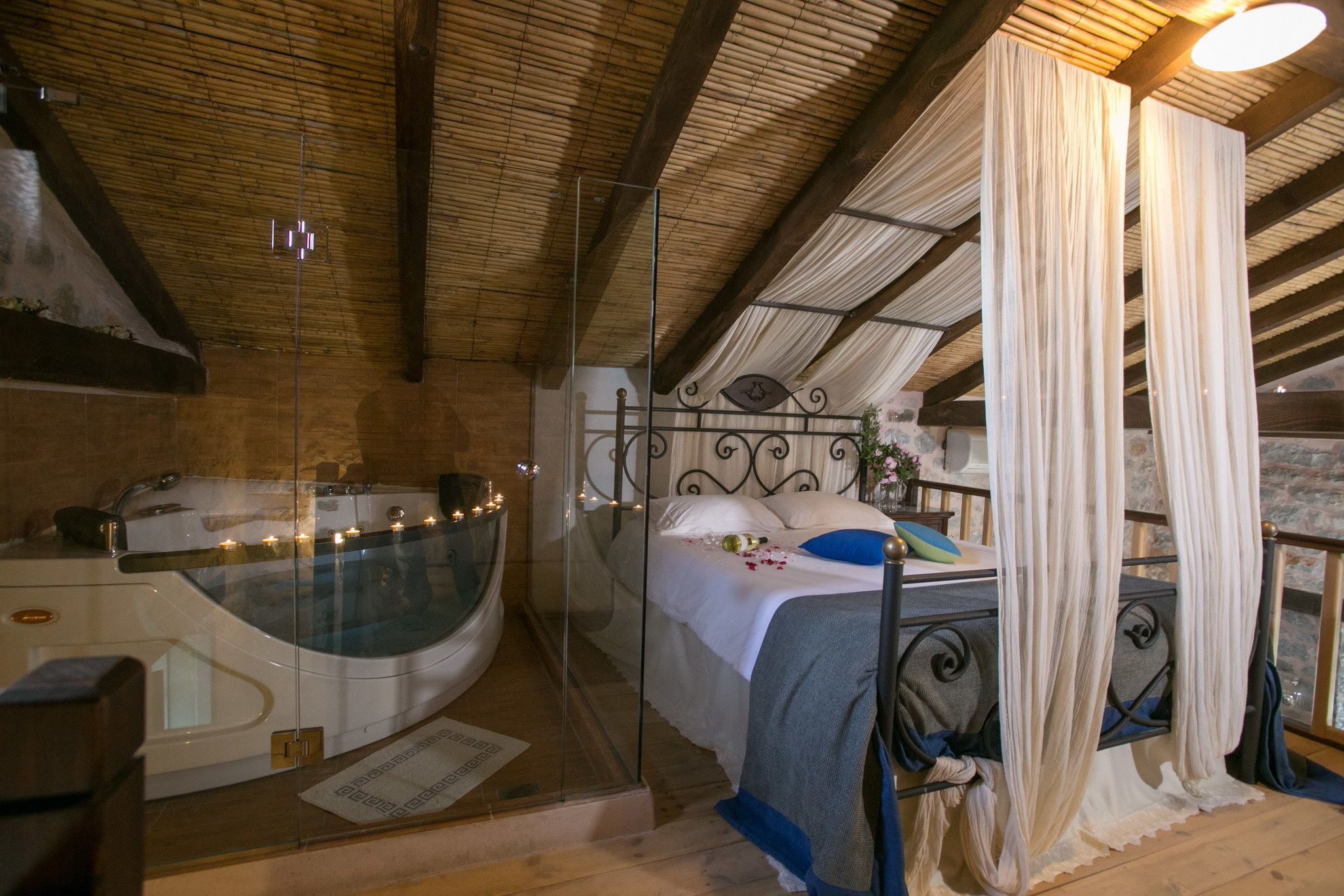 Perhehuone (with Attic) | Ilmainen Wi-Fi