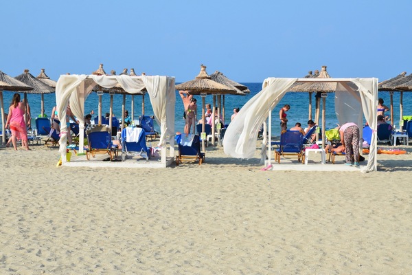 Private beach, sun loungers, beach umbrellas, beach towels
