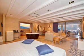 Deluxe Suite, Sea View