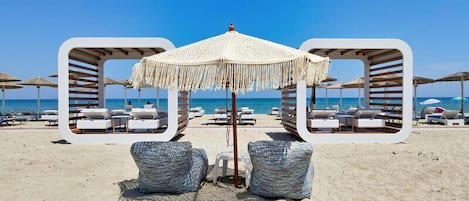 Private beach, sun loungers, beach umbrellas, beach towels