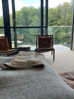 Deluxe Double Room, 1 King Bed, Balcony, Pool View (Spa not included)