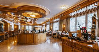 Hotel Toni