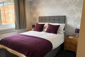 Cunas gratuitas, camas plegables/adicionales y wifi gratis 