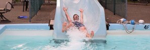 2 outdoor pools, open 10:00 AM to 5:00 PM, pool umbrellas, pool loungers