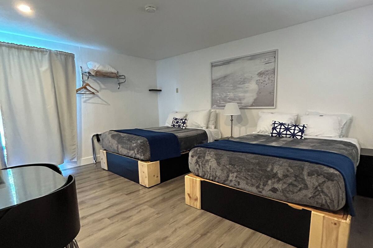 Familielejlighed - 2 soveværelser - køkken | Individuelt design, individuel indretning, mørklægningsgardiner