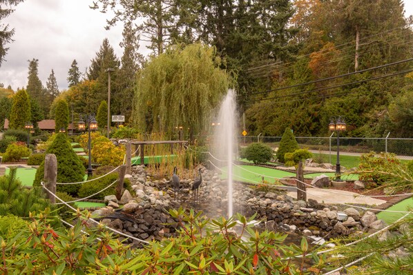 Children's activities - Riverside Resort & RV Park (Qualicum Beach)