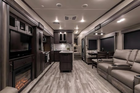 Smart TV 42 pulgadas con canales de televisión digitales, Netflix, Hulu