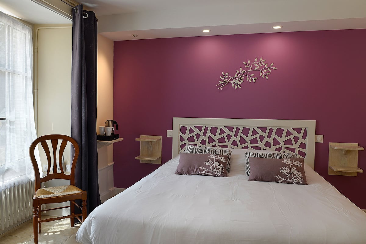 Decoración personalizada, muebles diferentes y escritorio