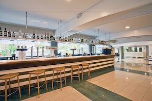 Bar (en la propiedad)
