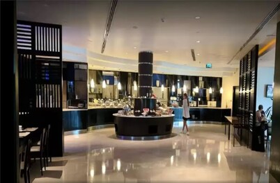 Holiday Inn Express Dubai Airport by IHG