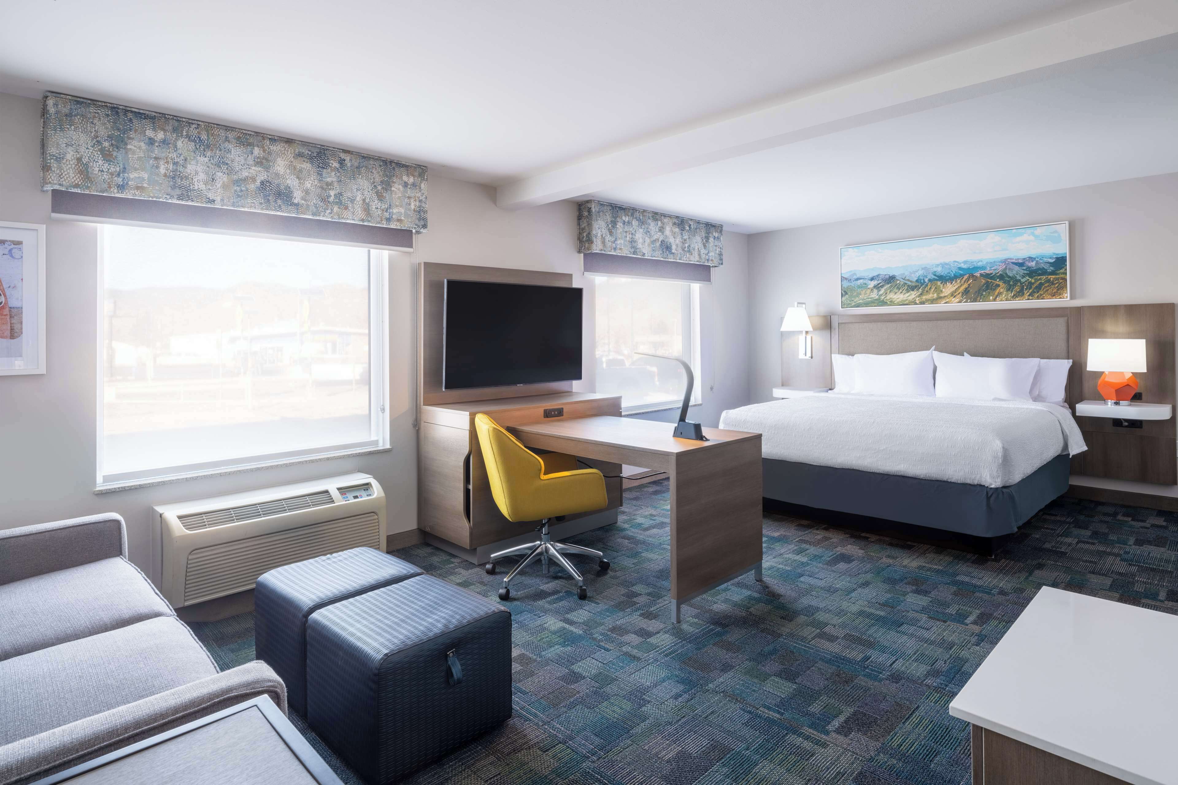 Photo - Hampton Inn & Suites Salida
