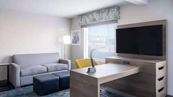 Premium bedding, down comforters, desk, laptop workspace