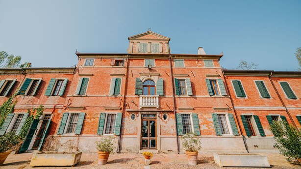 Fachada de la propiedad