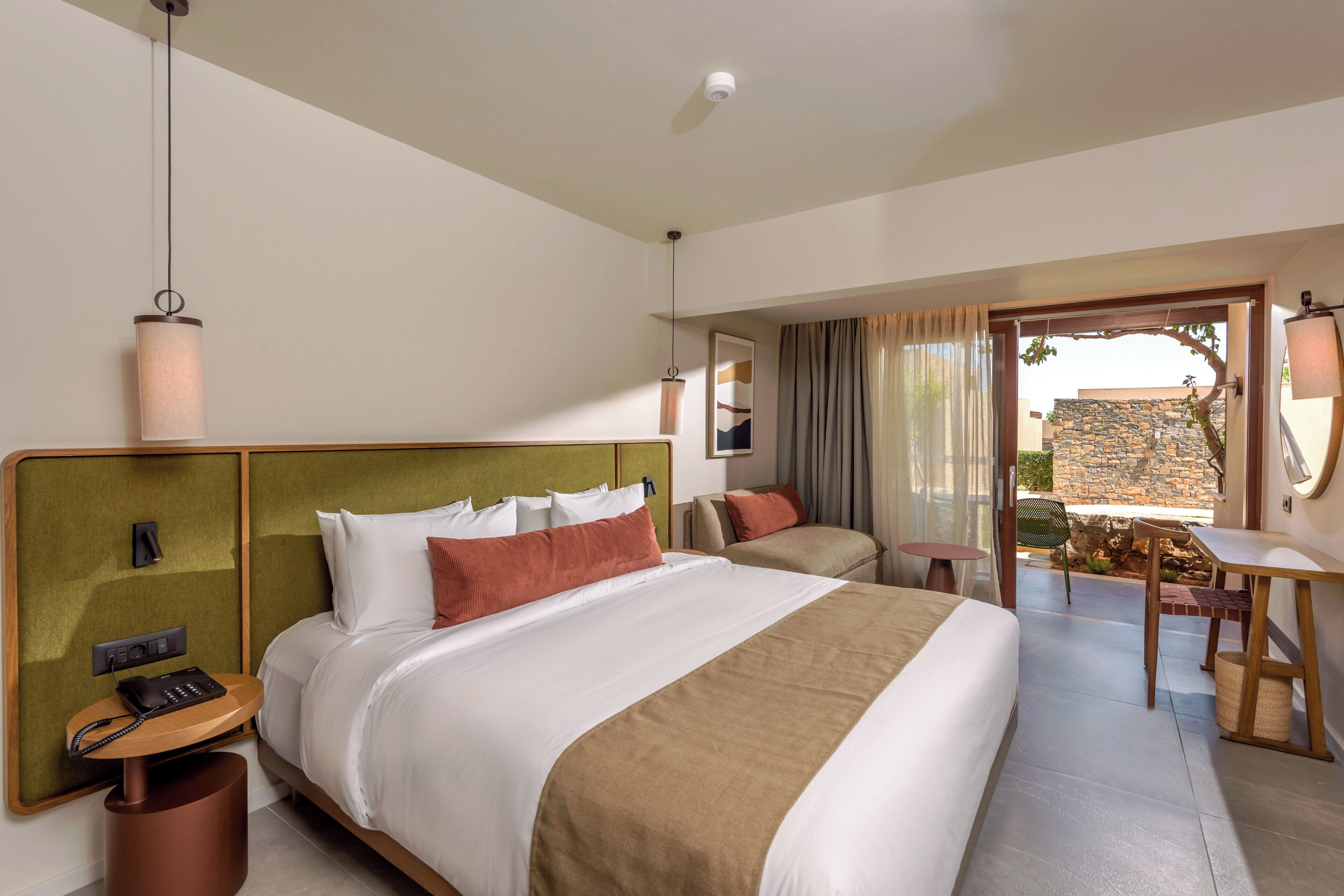 Safe på rommet, skrivebord, barnesenger (inkludert) og wi-fi (inkludert)