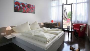 In-room safe, desk, iron/ironing board, free WiFi