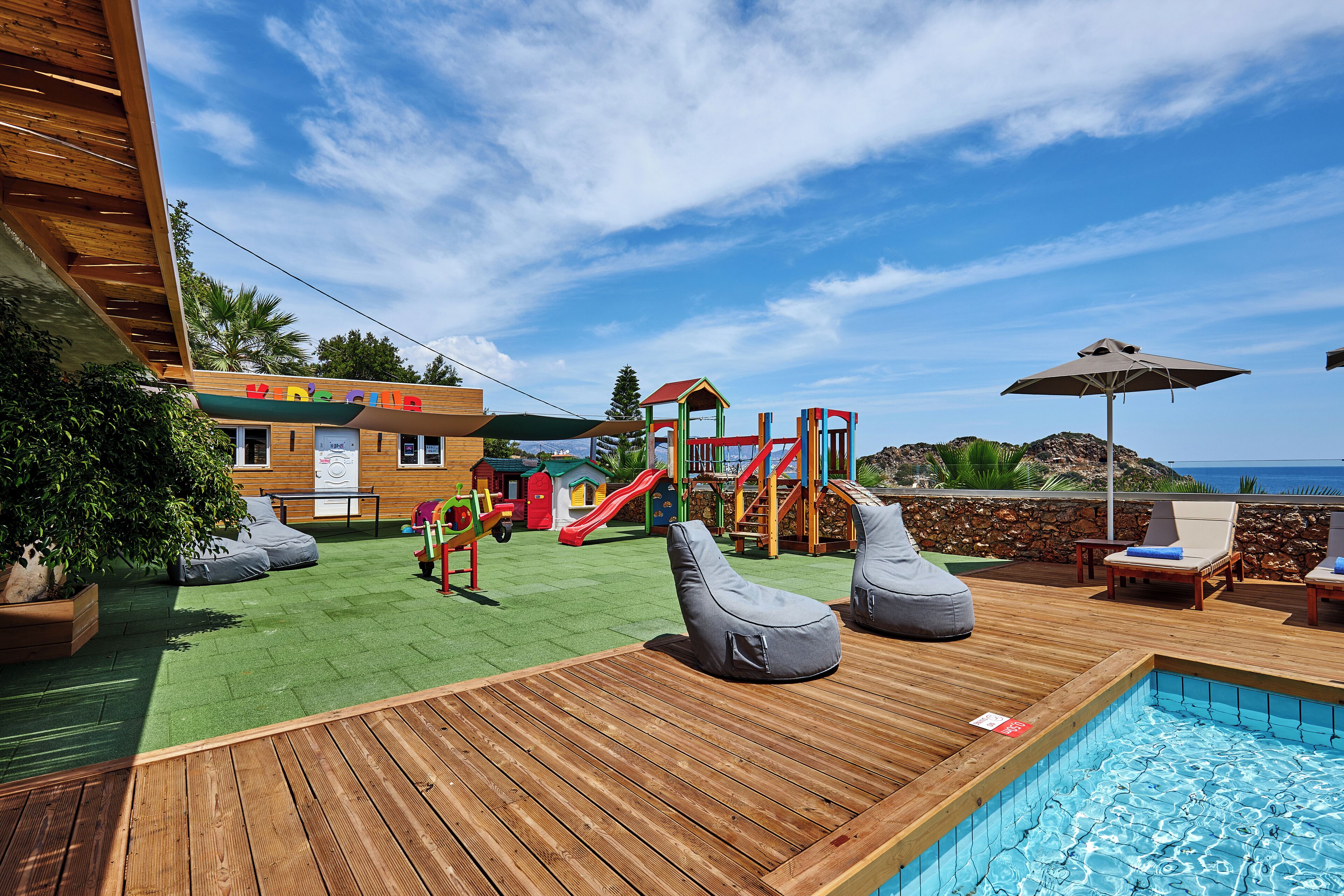 Children's play area - outdoor