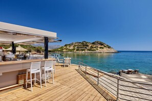 Beach bar