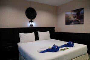Chambre Standard | Vue sur la rue
