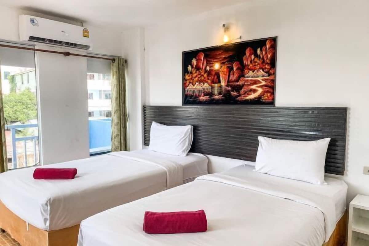 Coffres-forts dans les chambres, Wi-Fi gratuit, draps fournis