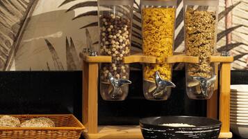 Daily buffet breakfast (KZT 3000 per person)