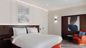 1 bedroom, minibar, desk, laptop workspace