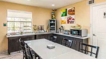 Free buffet breakfast