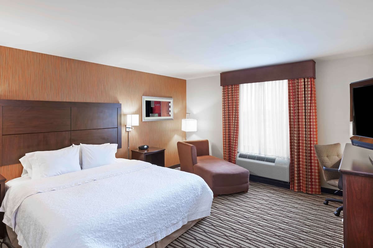 Premium bedding, down comforters, pillowtop beds, minibar