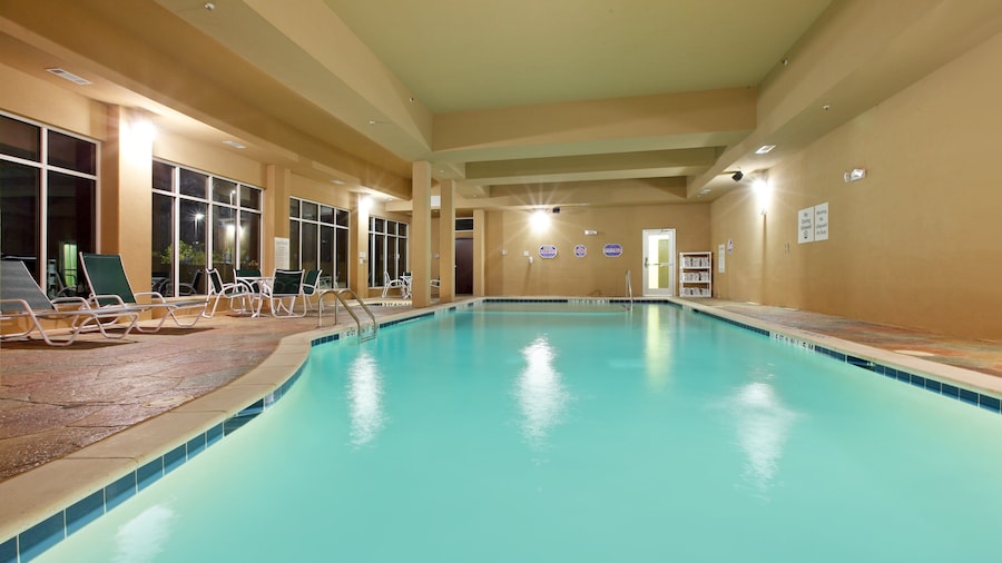 Holiday Inn Garland by IHG
