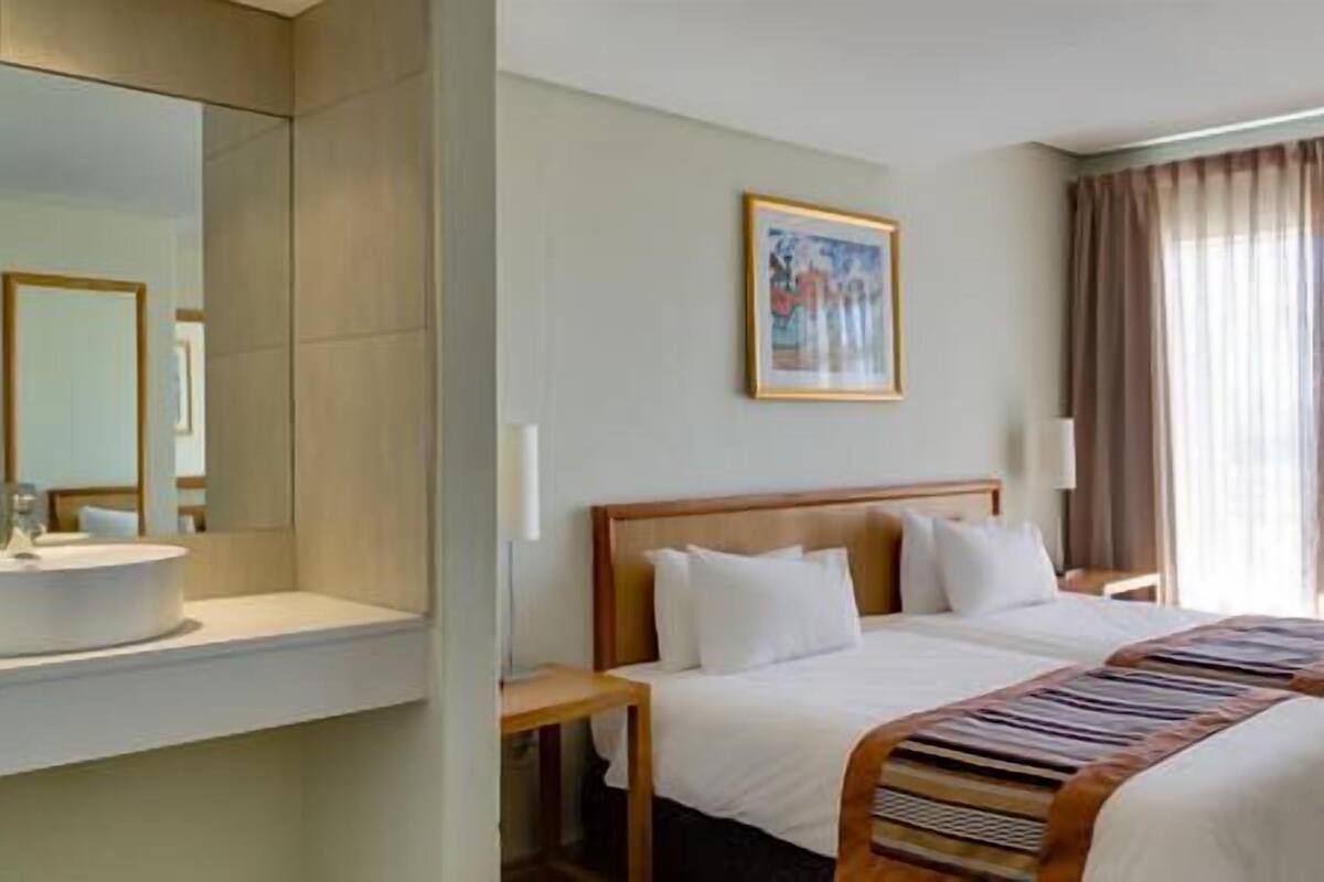 Comfort Room | 1 bedroom, in-room safe, desk, WiFi (free)