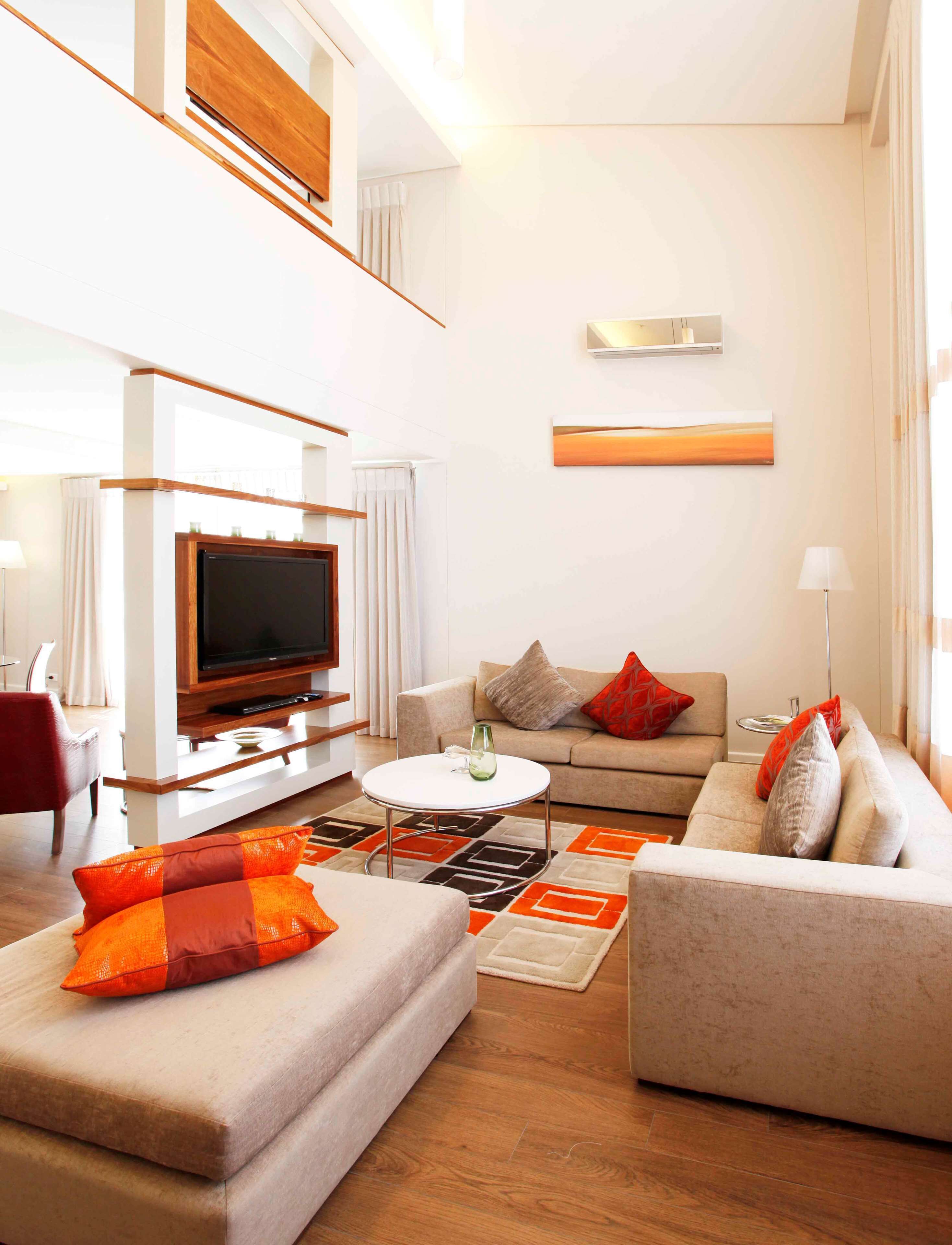 premium bedding, down duvets, pillow-top beds, in-room safe